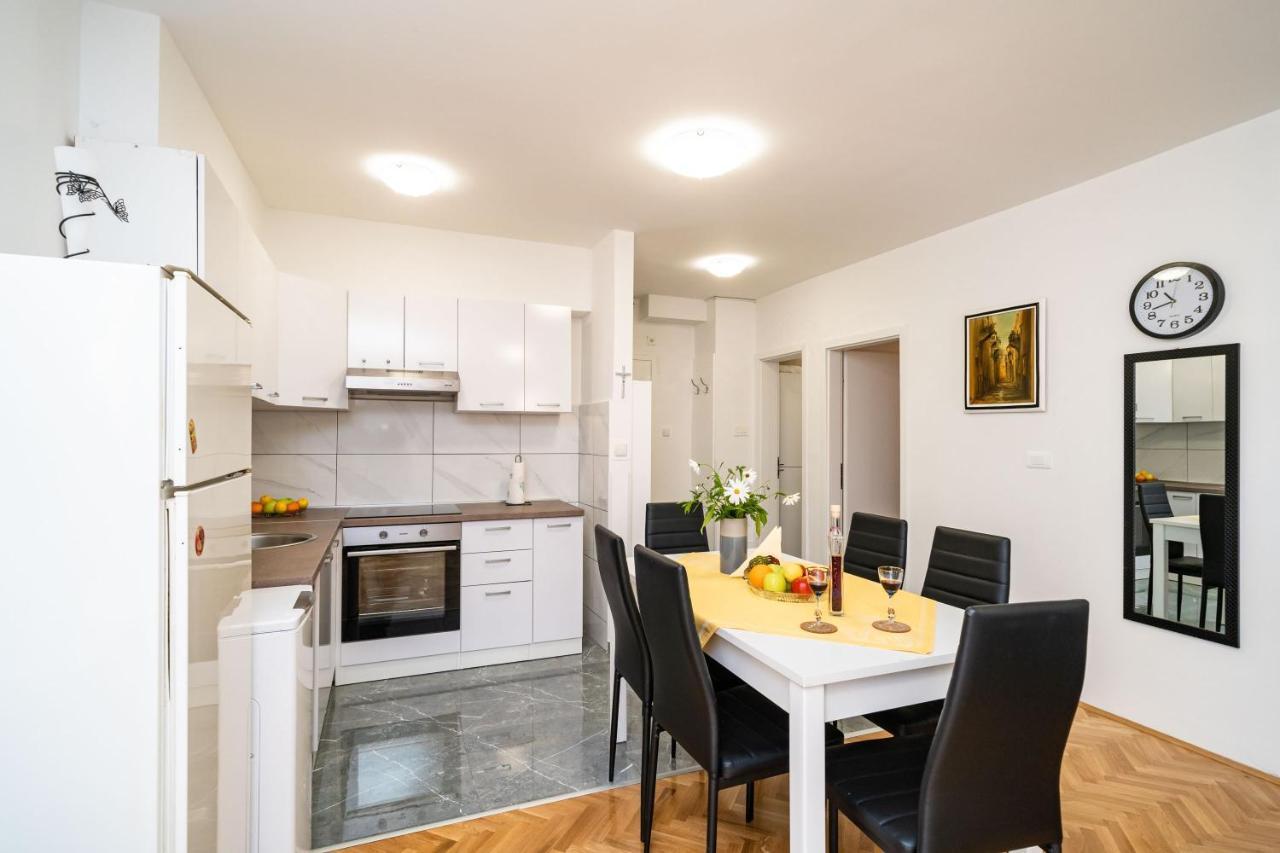 Apartment Fifi Ragusa Esterno foto